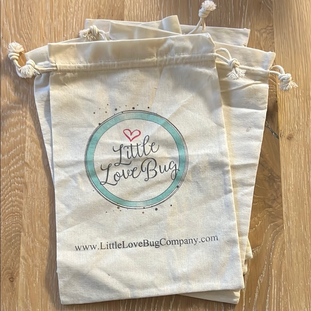 ❤️💍LITTLE LOVEBUG ACCESSORY BAG CREAM💍❤️